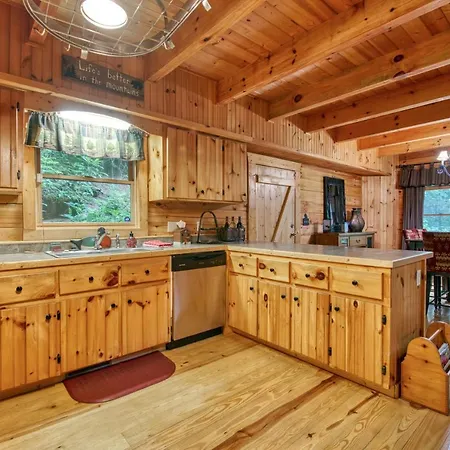 Forest Hideaway Maggie Valley Exterior photo
